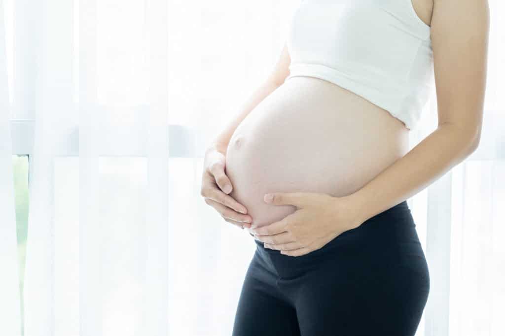 ¿Cómo cambia tu cuerpo durante el embarazo? Guía para mamás primerizas
